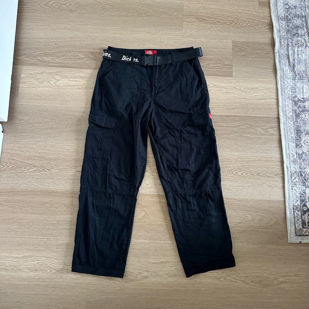 Dickies Relaxed Fit Cropped Cargo Pants